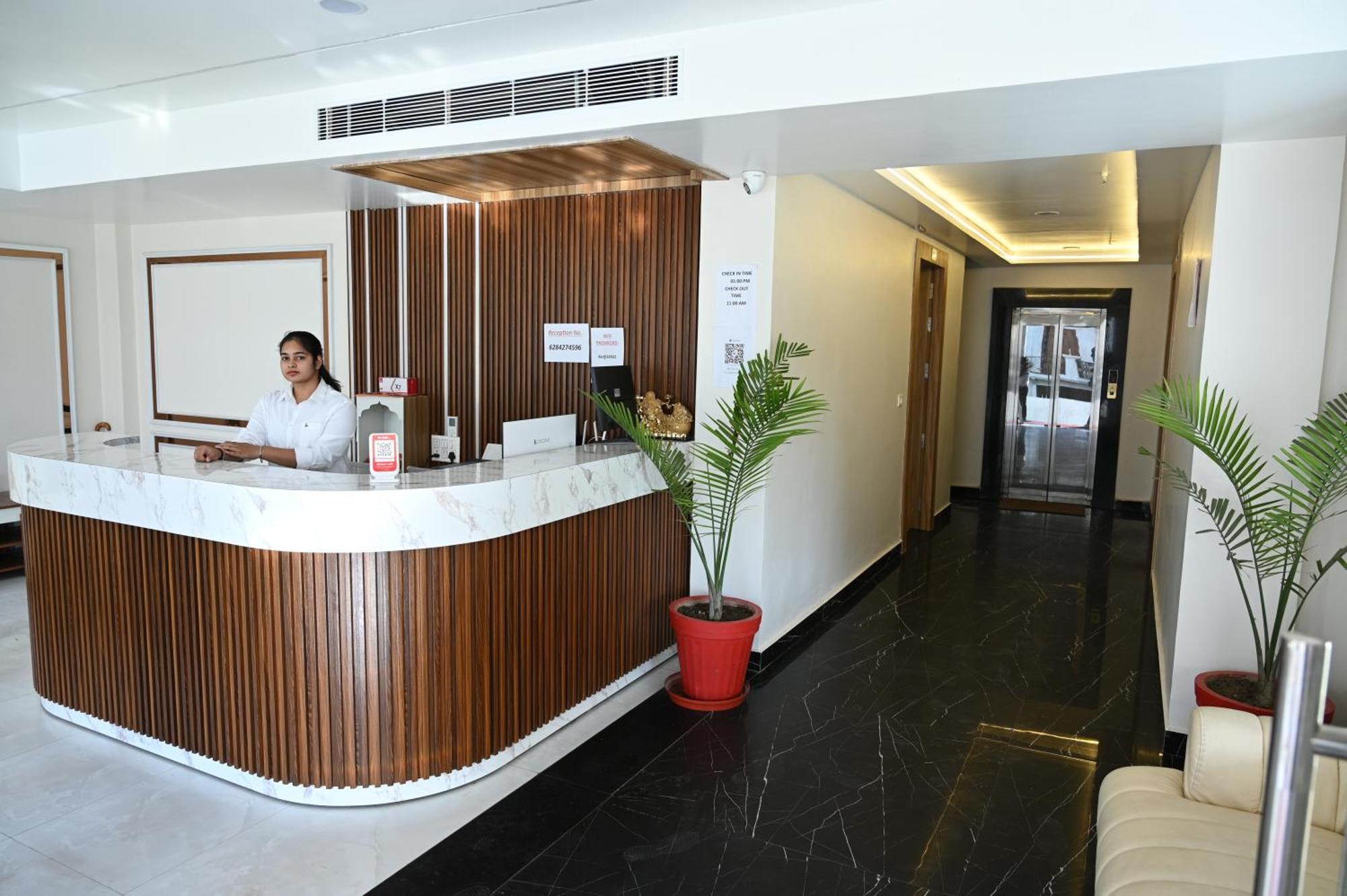 The Janki Hotel Ayodhya Eksteriør billede